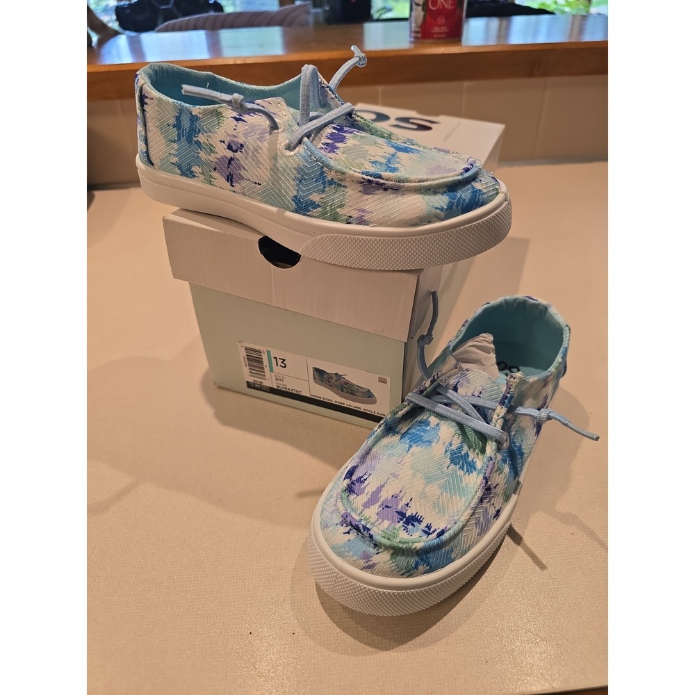 SO Ziti Size 13 - Blue Aztec‎ Slip On Shoes - NWB